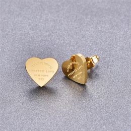 Stud T coeur boucle d'oreille designer pour femmes stud taille mignonne lettre de luxe en acier inoxydable boucles d'oreilles couple en acier inoxydable piercing bijoux cadeaux femme accessoires