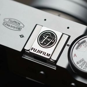 Studio Canon RP Nikon Z6 Z7 D850 CAME CAPAGNE HOT COUVERTURE SONY A7M4 A7S3 A6300 A6700 A6400 pour Fujifilm X100V XT30 Bouton d'obturation de la caméra