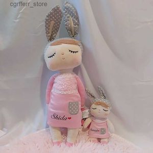 Les animaux en peluche en peluche personnalisent les poupées metoo angela kit kawaii toys de lapin en peluche pour les enfants