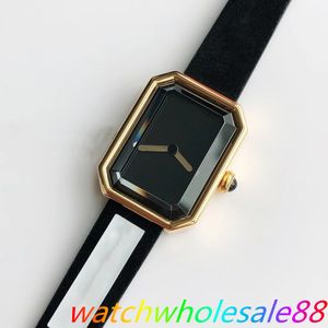 Reloj de mujer elegante, cubo de azúcar pequeño de oro negro, equipado con movimiento de cuarzo, con correa de goma de textura de terciopelo, suave y cómodo, buena textura, tamaño 19.7 15.2 mm