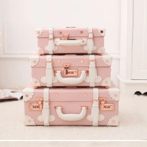 Valises 2023 Fashion Pin Pu Leather Petite valise vintage Hands Lightweight Carryon Migne Makeup Makeup Case Rose Gold Retro Suitcase