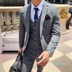 Trajes 2024 Moda Nuevos hombres Ocio Boutique Negocios Color sólido Traje de boda delgado / Cuadros a rayas 3 piezas Blazers Chaqueta Pantalones Chaleco