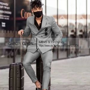 Costumes 2024 Slim Fit Suit pour hommes 2 pièces Fashion Business Elegant Italian Style