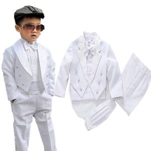 Trajes Baby Boy Classic Tuxedo negro blanco trajes Bautismo infantil Traje de boda Niño Fiesta formal Bautizo Iglesia Traje 4PCS 230506