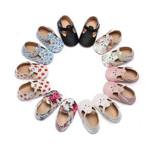 Verano lindo bebé recién nacido niña suave primeros caminantes zapatos niño con cordones Color Casual solo zapato sandalias moda primavera zapatillas