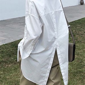 Mode d'été chemise tunique blanche femmes à manches longues Blouse revers décontracté solide bouton hauts asymétriques fête Blusas W220321