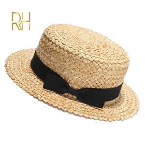 Verano femenino Natural rígido paja de trigo Boater Fedora sombrero plano superior mujeres playa gorra de ala plana con cinta de rayas azul marino roja RH 220513278u