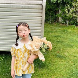 Summer Girls Floral Turn-Down Collier Blouses Style coréen Enfants Chemises à manches courtes Baby Girl Lâche Mince Casual Tops 210615