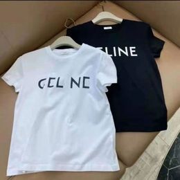 Summer Mens Designer T-shirt Casual Man Femmes Tees avec lettres Imprimer manches courtes Top vendre des hommes de luxe Hip Hop vêtements taille asiatique.S-5XL
