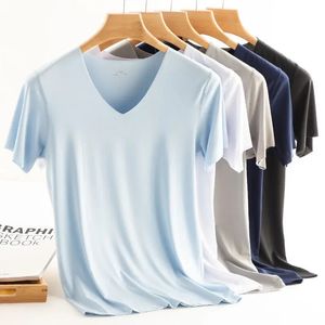 Verano Thin Ladies Ice Seda Sin costuras Manga corta con cuello en V Camiseta Básica Algodón Tee Hombres Dentro Slim Half Manga Tees M-5XL 240325