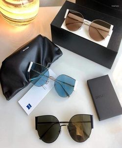 Lunettes de soleil 2022 Luxury International Brand Designer Men Women Cat Eye Fran Sun Glasses Fashion Metal Eyewear8802737