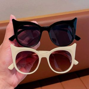 Lunettes de soleil 2024 Nouveaux enfants Simple Little Devil Cute Cute Sunglasses UV400 Filles Boys Couleurs Fashion Protection Lunettes de soleil Lunettes Sun Glasse-soleil 240423