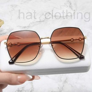 Lunettes de soleil Designer G-House New Polygon Full Sun Mirror Version coréenne de femme Tendance Net Red Big Frame Ink UV Protection 3FA0