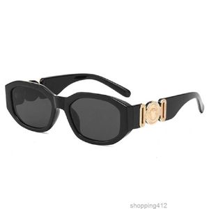 Lunettes de soleil Designer Hommes pour femmes lunettes de soleil Classic Classic Eyeglass Goggle Outdoor Beach Sun Glasses For Man Woman 11 Couleurs Full Frame UV400
