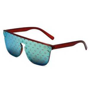 Lunettes de soleil de haute qualité des lunettes de verre de lunettes pour femmes UV400 Femmes de marque de marque Lens Unisex 8808