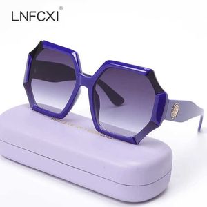 Lunettes de soleil lnfcxi Nouvelles lunettes de soleil rétro surdimensionnées Femmes hommes Fashion Eyewex Unisexe Trendy Laciness Sun Glasses Shades UV400 Gafas de Sol T240428