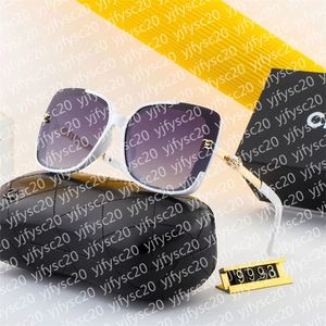 Gafas de sol Gafas de sol de diseño de lujo Hombre Mujer ojo de gato Gafas de diseño unisex Gafas de sol de playa Diseño de marco retro UV400 con caja muy agradable Z1