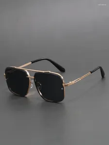 Lunettes de soleil Pilote grand cadre miroir en métal Trend Street Street Shooting Retro Wholesale Fashion Men and Women