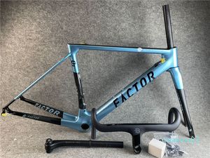 Ultra Lightweight O2 Carbon Fiber Road Bike Frame in Blue with Versatile Handlebar for V and Disc Brakes