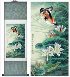 Super qualité peinture d'art chinois traditionnel décoration de bureau à domicile peinture chinoise canards mandarins jouant dans l'eau Chinese7803353