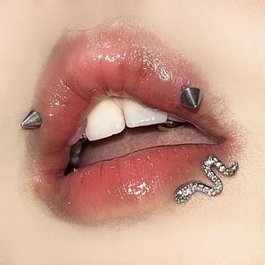 Doux Cool plein diamant serpent lèvre Instagram oreille ongle crevaison bijoux dents externes fille épicée petit et Unique Style