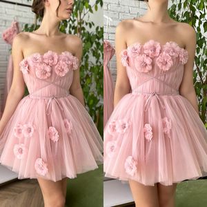 Sweet Pink Short Homecoming Vestidos Sin tirantes Apliques florales Mini Cocktail Homecoming Dress A Line