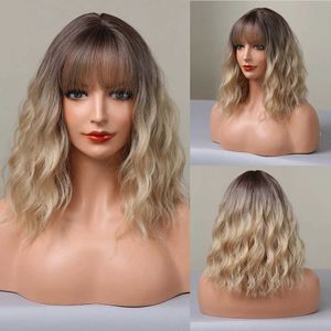 Pelucas sintéticas Pelucas sintéticas Bob onduladas cortas con flequillo Pelucas de cabello Rubio Marrón Ombre para mujeres Cosplay Peluca Natural Lolita resistente al calor 240329