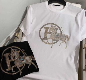 T-shirts Station européenne T-shirt à manches courtes T-shirt Hot Diamond Golden Horse Trend Fin Section fraîche Colon Round Coton Merceris