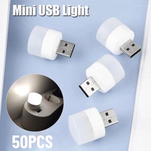 Lampes de table 50pcs Mini lampe de prise USB 5V 1W Super lumineux Protection des yeux livre lumière ordinateur alimentation mobile charge petite LED nuit