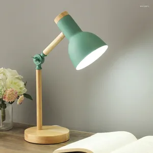 Lampes de Table Art LED tourner la tête Simple chevet bureau lumière/Protection des yeux lecture chambre lampe d'étude bois créatif nordique en bois