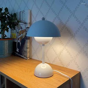 Lámparas de mesa Flor Bud Lámpara Led Luz de noche Seta Nórdica Mesita de noche Sala de bodas Escritorio Decoración simple Dormitorio Moderno