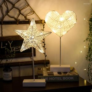 Lampes de table LED Night Light Star Love Lamp Cadeaux de nouveauté