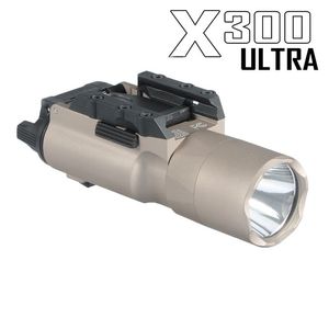 Lumière tactique SF X300 Ultra LED Gun Light X300U s'adapte aux armes de poing avec des rails Picatinny ou Universal For Rifle Scope Dark Earth