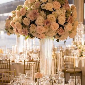 Grandes centres maîtresses de mariage en vase en cristal bylindre des supports de piédestal affichage pour les tables en verre