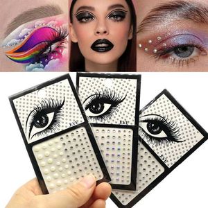 Transfert de tatouage 1PC RHINESTON ART Eyeliner Stickers Body 3d Crystal Glittering Makeup Makeup Face Eyes Diamond Temporary Tattoo Festival Party 240427