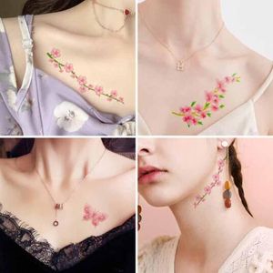 Tatouages ​​autocollant de tatouage temporaire imperméable sexy belle fleur Sakura clavicule bras main corps art tatouage flash pour filles femmes