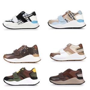 TBTGOL Designer Berry Stripes Sneakers Vintage Hommes Femmes Top Suede Leather Plaid Sneakers Boucle Avant Casual Sneakers NO281