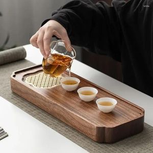 Plateaux de thé Chinois Chinois Plate en bois de noyer Doudable Small Small Small Dry Brewing Table pour le ménage Utilisation Luxury Light