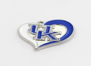 Équipe Kentucky Wildcats balancent des breloques sport bracelet à bricoler soi-même collier pendentif bijoux suspendus Charms8729881