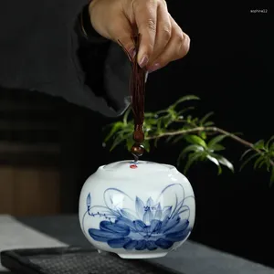 Service à thé Jingdezhen peint à la main en porcelaine bleue et blanche, service à thé en os chinois, couvercle en céramique, boîte-cadeau pour tasse à thé
