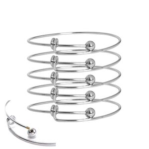 Le bracelet de mode 10pcs fournit un toner en acier inoxydable avec des bracelets à air réglables en fil de cuivre, faits de bijoux faits maison