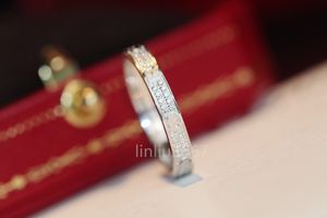 Bague d'étoile de ciel complet de concepteur mince, 8 diamants anneau pour femmes électroplate 18k Top Quality V-Gold Classium Premium Rose Gold Ring For Girl Gift Bijoux avec boîte