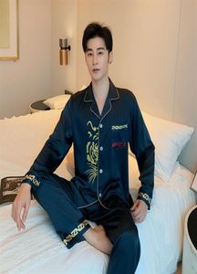 Tiger impreso para hombre pijama sleepwear textile manga larga hombres satén conjuntos de ropa de noche