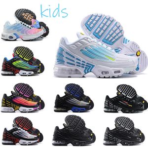 Tn enfant TN3 Baby Kids Shoes chaussure de course Filles et garçons qualité Tennis Triple noir Blanc Baskets pour bébés Rainbow Coussin Jogging Chaussures de sport pour enfants taille 28-35
