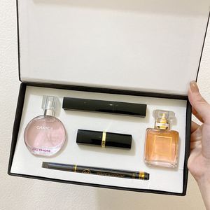 Envío gratis a los EE. UU. En 3-7 días Juego de venta más caliente 15 ml Perfume Lápices labiales Delineador de ojos Máscara 5 en 1 con caja Labios Kit de cosméticos para mujeres Regalo Entrega rápida y gratuita