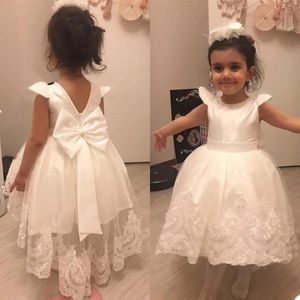 Enfant en bas âge bébé filles 1er anniversaire blanc robe de baptême infantile Bow dentelle robes de fête de mariage 0-5Y enfants fille Trail princesse vêtements 240322