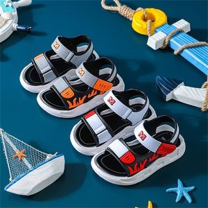 Toddler Infantil Enfants Chaussures Plates Pantoufles Bébé Casual Été Enfants Sandale Fille Garçon Plage Premiers Marcheurs Anti-dérapant Fond Mou 220425