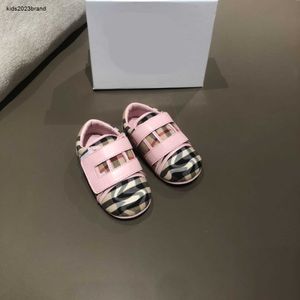toddler shoes fashion baby shoes Size 20-25 Canvas leather stitching design walking shoes for infant Box Packaging Sep20