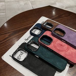 Las fundas de teléfono de diseñador superior para iPhone 15 Pro Max 14 más 13 12 11 Diseñadores de moda Imprimen la cubierta posterior de lujo Protección de cobertura móvil CAS