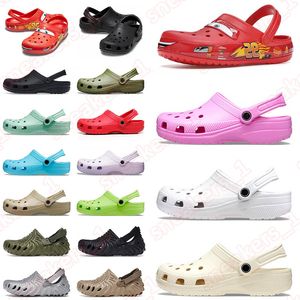 crocs mens women croc charms salehe bembury crocc croos Top luxe célèbre designer sandales femmes hommes femmes slip - on slip - on pantoufles lefo chaussures 【code ：L】